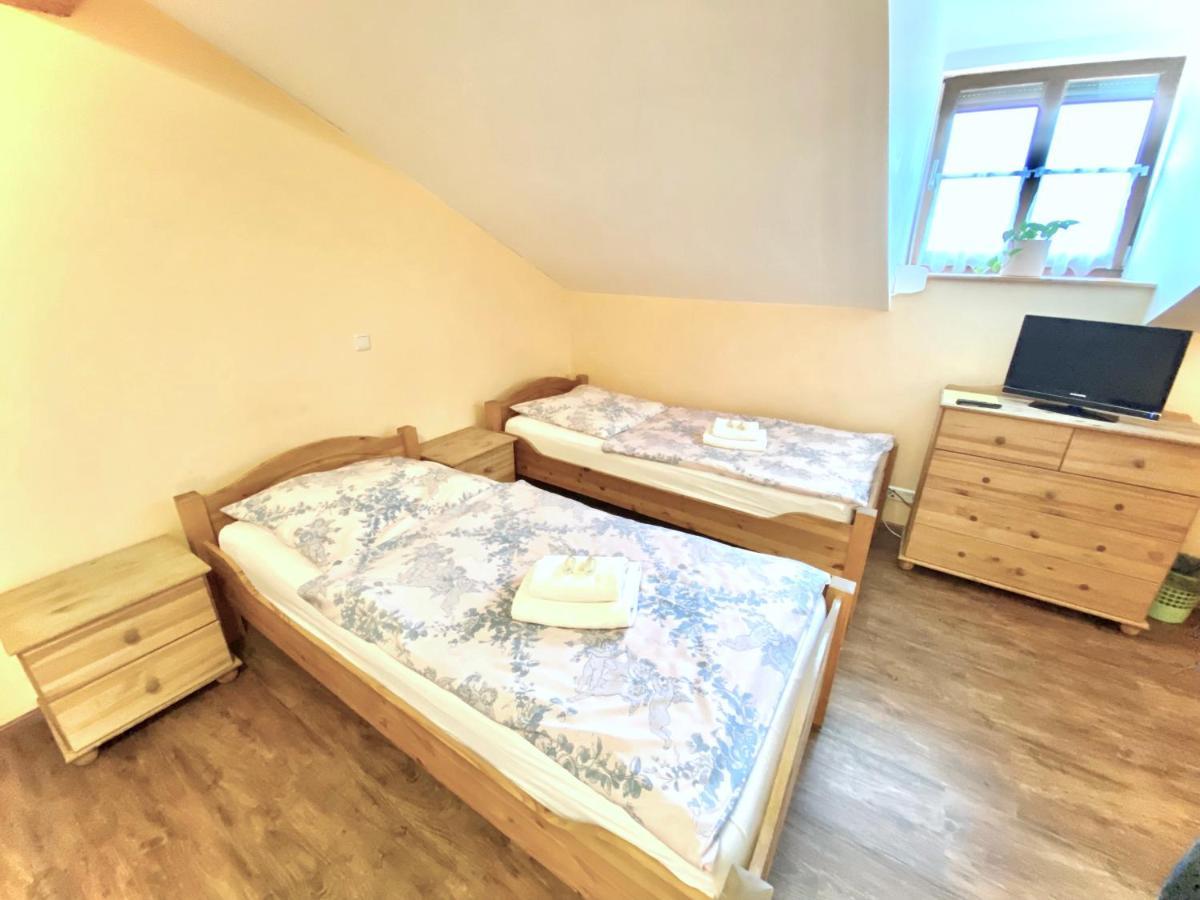Pension Laurent Ranch Gottfrieding Esterno foto