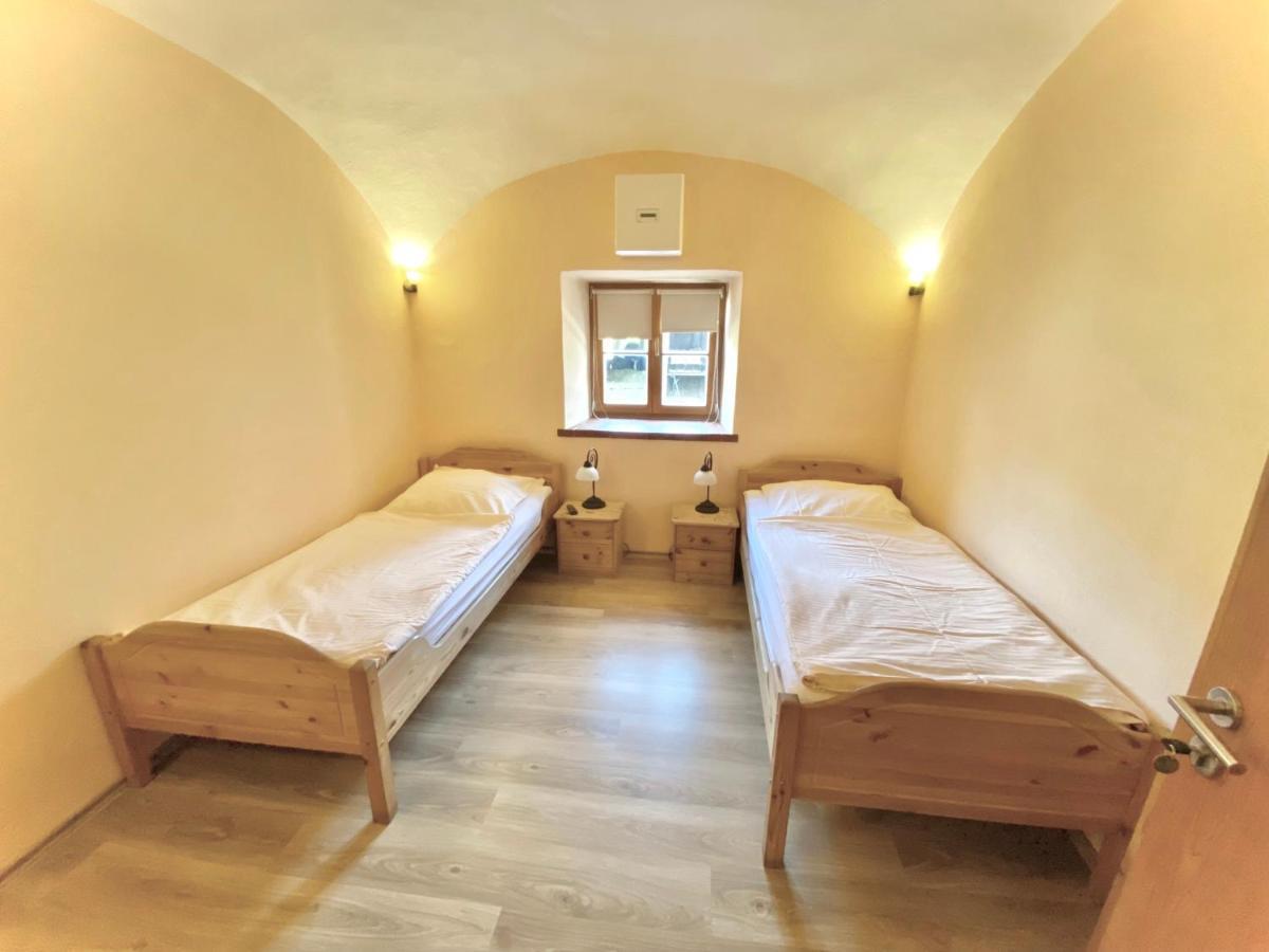 Pension Laurent Ranch Gottfrieding Esterno foto