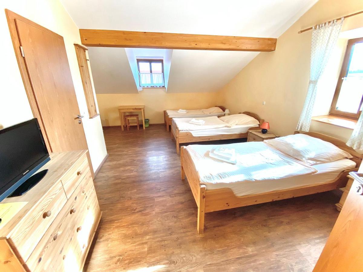 Pension Laurent Ranch Gottfrieding Esterno foto