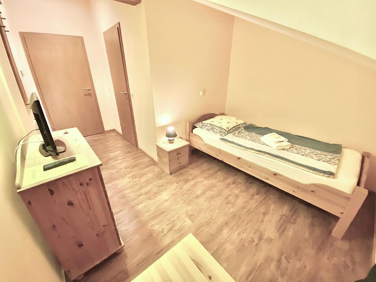 Pension Laurent Ranch Gottfrieding Esterno foto