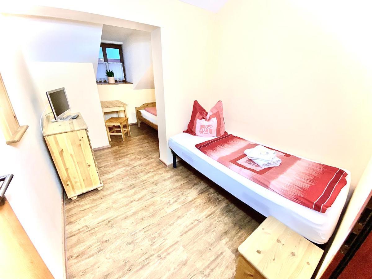 Pension Laurent Ranch Gottfrieding Esterno foto